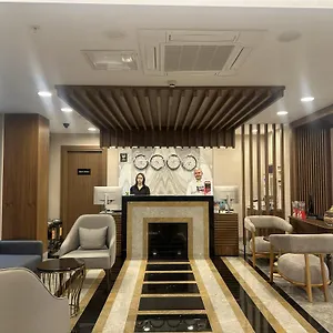 Отель Sapphire